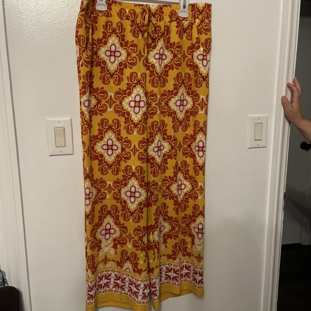NYCC Ladies Multicolored Wide Legged Pants Size L Elastic Waist